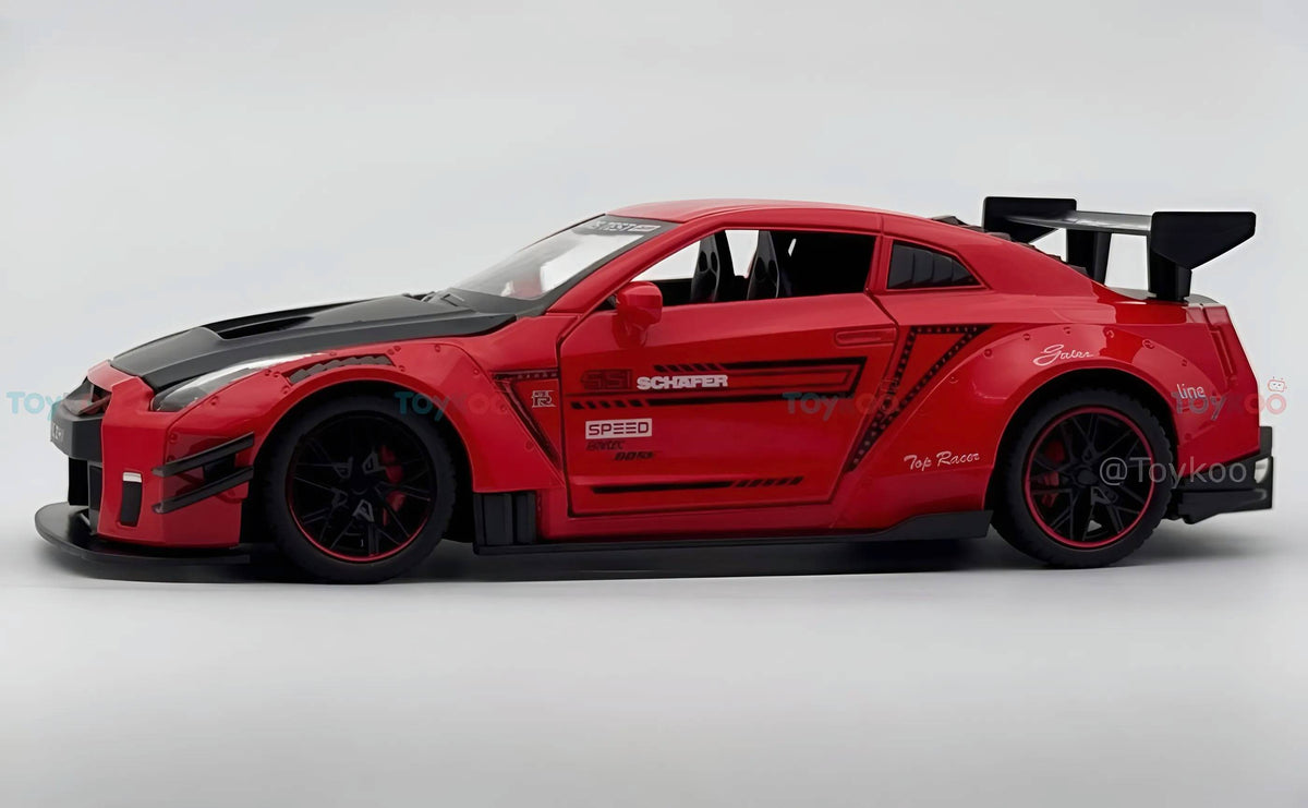 Nissan GT-R R35 Wide-Body 1:18 Diecast Model diecast scale model car
